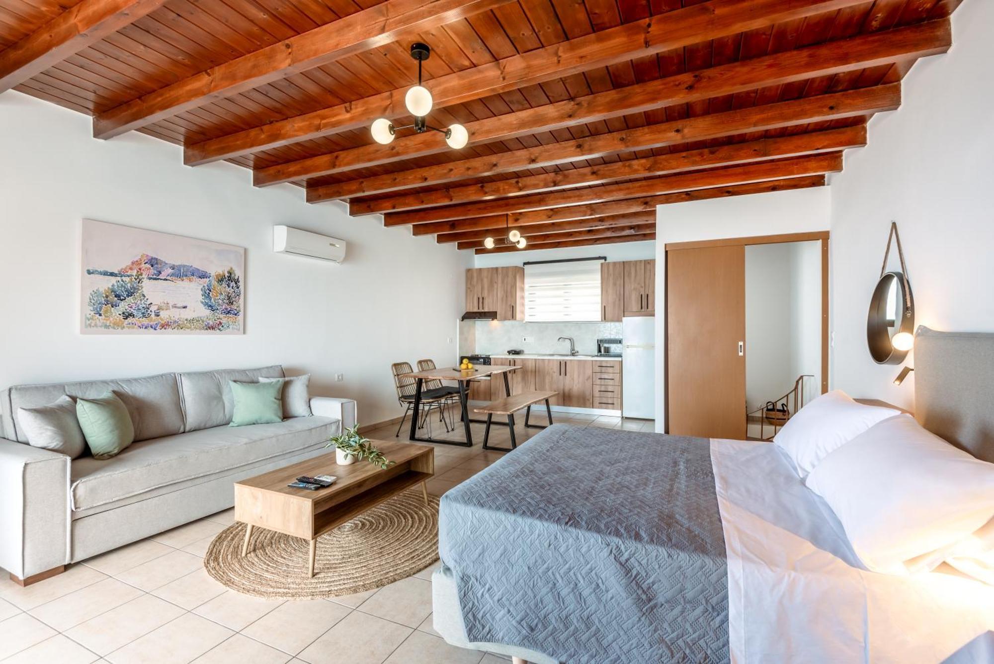 Superb Apartments Kriaras Sea View In Sfakia Khóra Sfakíon Esterno foto